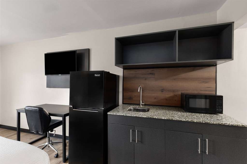 Baymont by Wyndham Dothan - photo 21