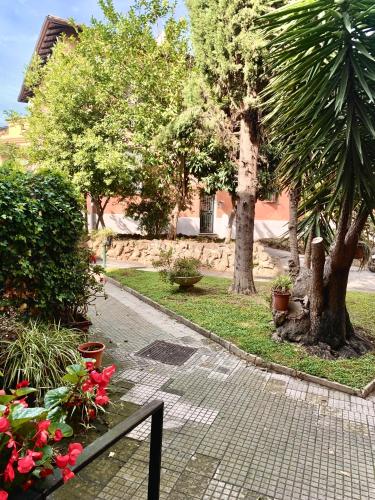 Casa di Azzurra — 4-Star Luxury Hotel in Rome, Italy