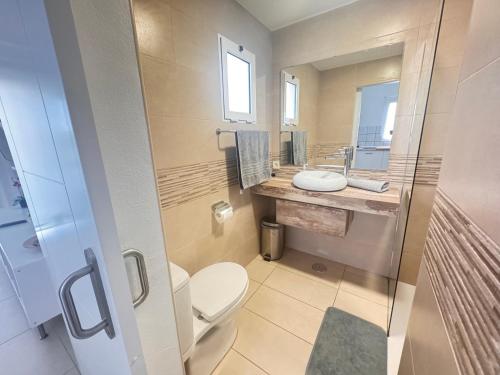 Las Mimosas — 4-Star Luxury Hotel in Puerto Del Carmen, Spain