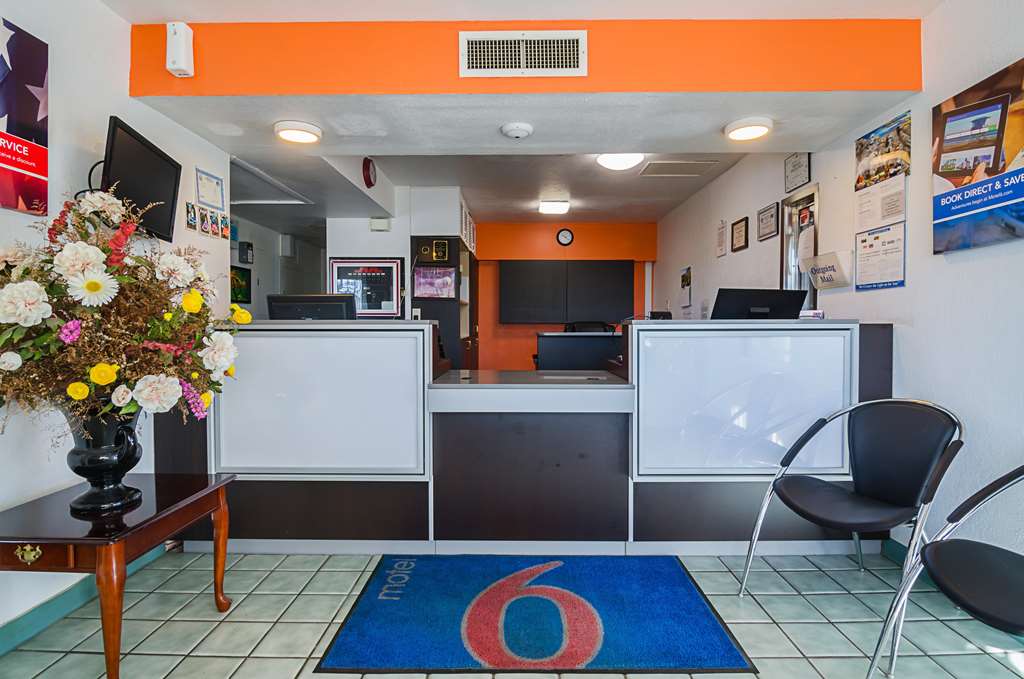 Motel 6 Mitchell SD - photo 28