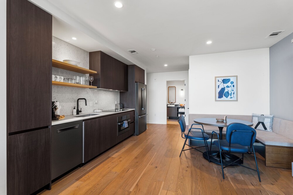 Austin Condo Hotel - photo 375