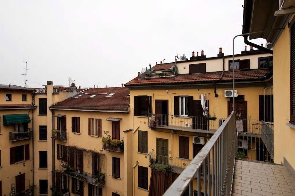 Rentopolis Borsieri 11 Isola — Milan