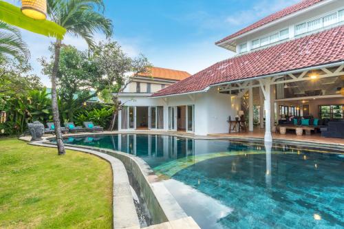La Villa Oberoi — 4-Star Luxury Hotel in Seminyak, Indonesia