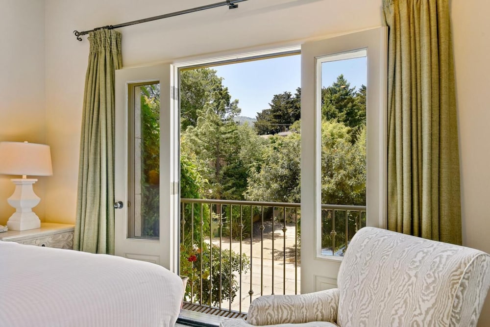 Mill Valley Inn - photo 10