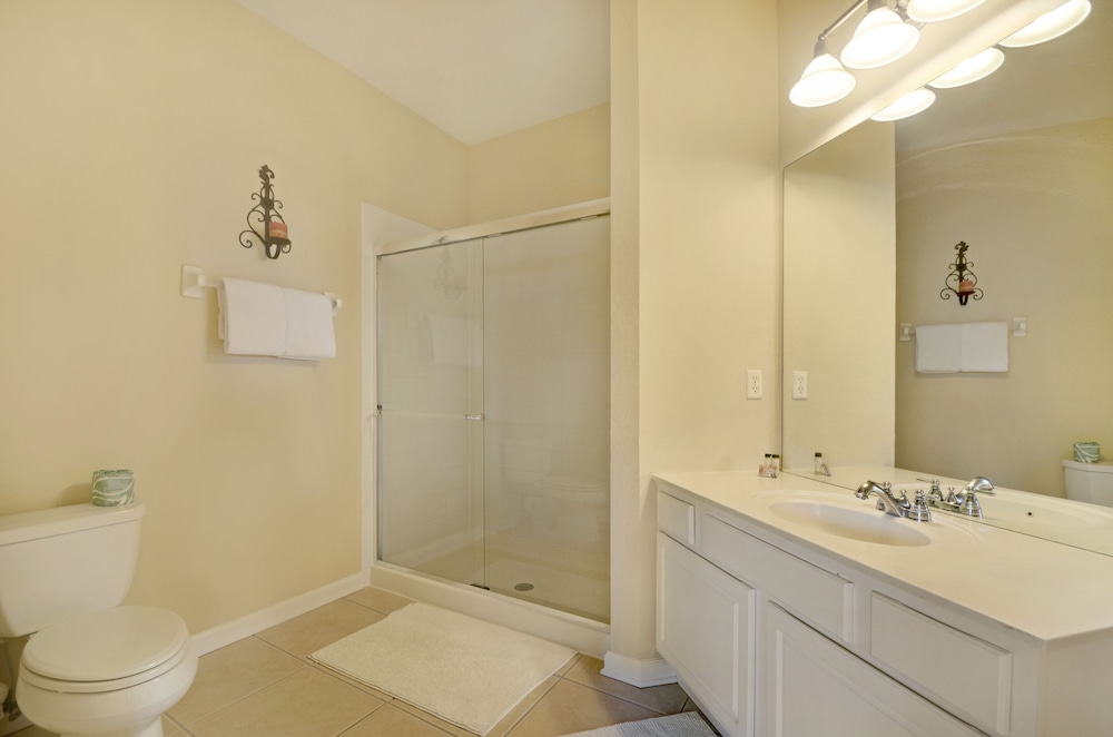 Vista Cay by Orlando Resort Rentals on Universal Boulevard - photo 11