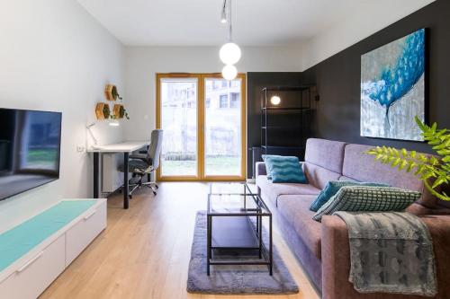 Modern apt next to train station — 4-Star Luxury Hotel in Krakow, Poland