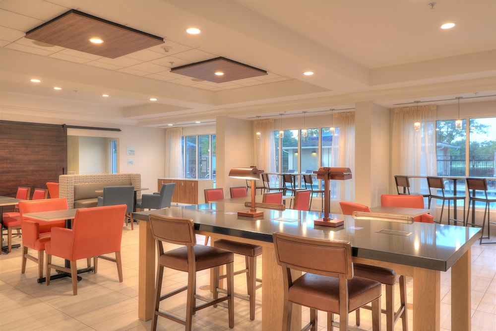 Holiday Inn Express Hotel & Suites Mobile Saraland by IHG - photo 62