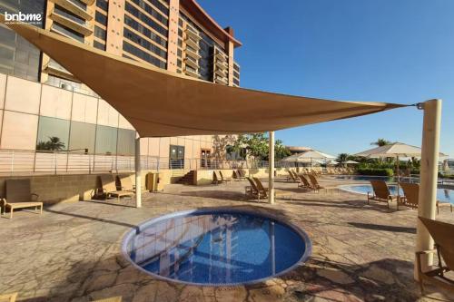 bnbmehomes Tiara Tanzanite — 5-Star Luxury Hotel in Dubai, United Arab Emirates