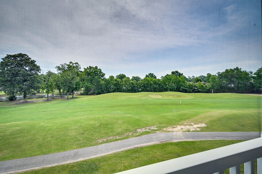 4 Mi to Broadway at the Beach Golf Resort Getaway - photo 10