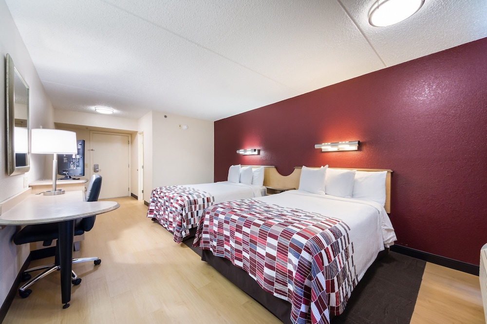 Red Roof Inn Laredo - photo 20
