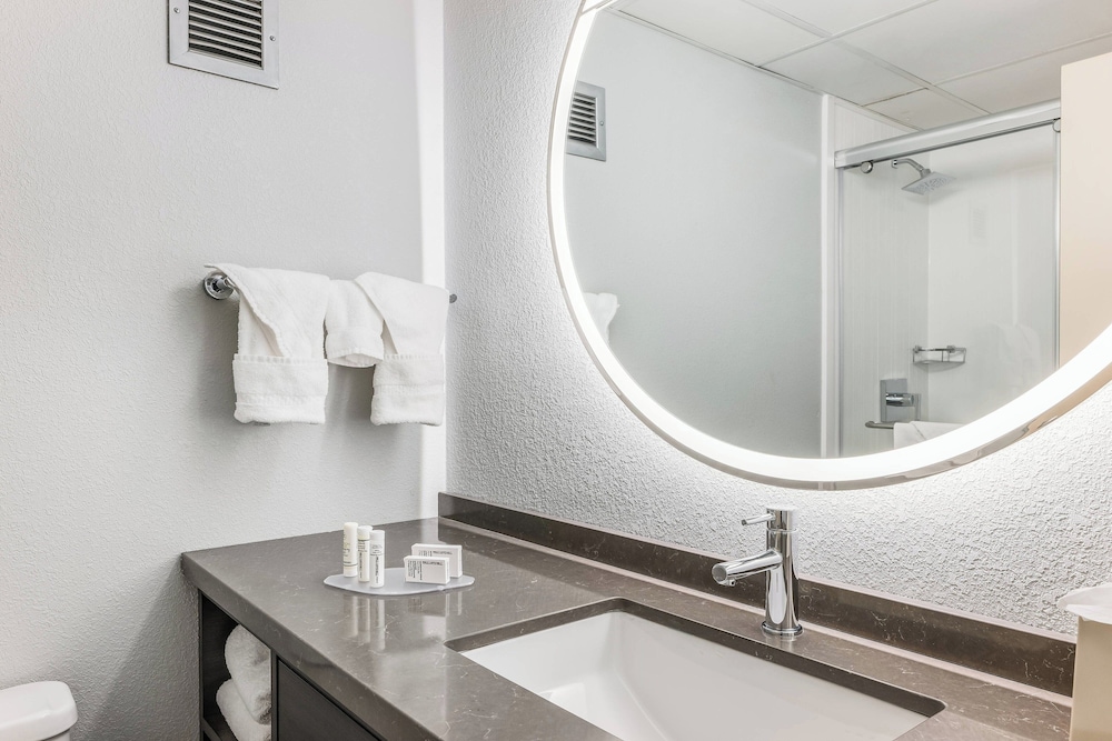 Courtyard by Marriott Rockaway Mount Arlington - photo 16