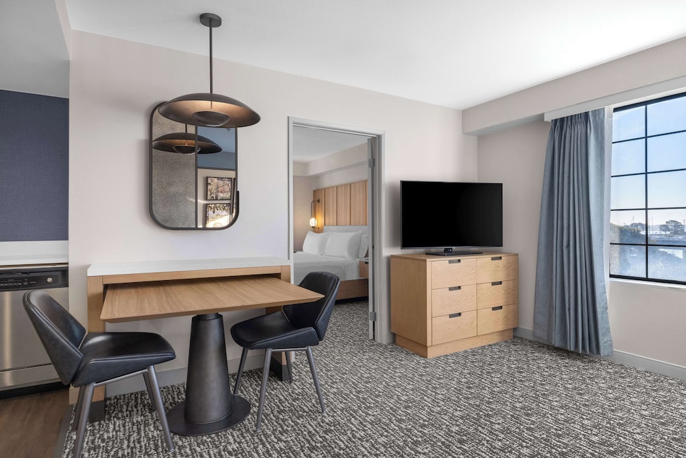 Homewood Suites by Hilton San Diego Airport Liberty Station - photo 6