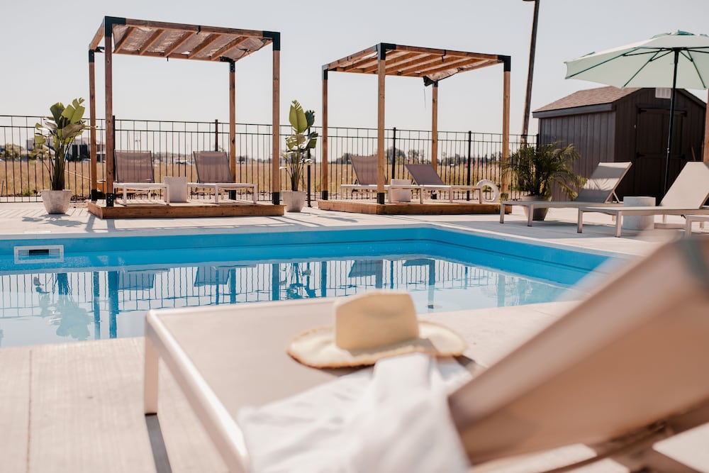 The Kiwi Motel — hotel in Lambton Shores
