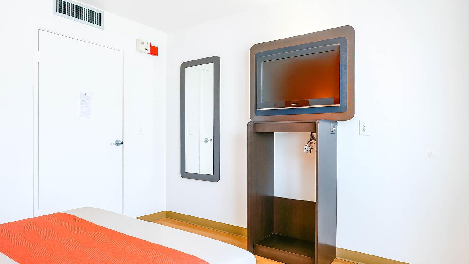 Motel 6 Carlsbad CA Beach - photo 12