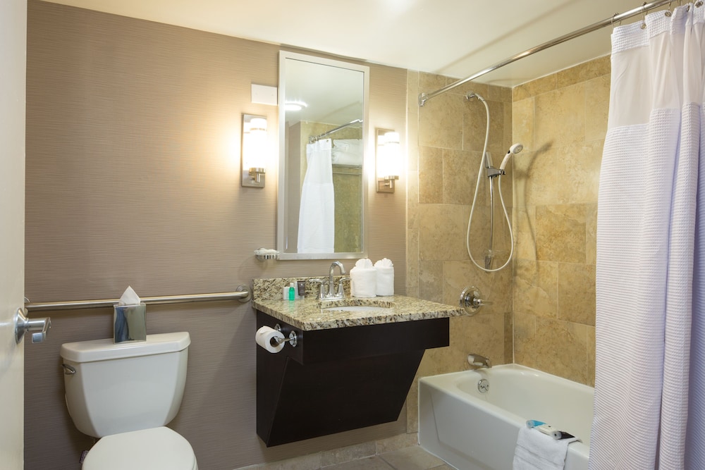 Crowne Plaza Memphis Downtown by IHG - photo 18