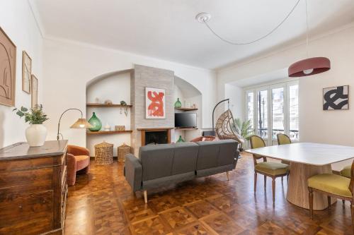 Rome As You Feel Argentina Luxury Apartment — 4-Star Luxury Hotel in Rome, Italy