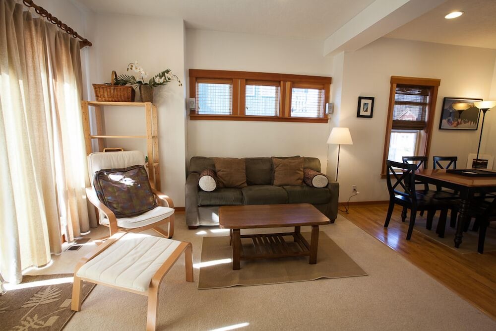 Pet Friendly Venturi with Fireplace and BBQ on the Deck by RedAwning - photo 8