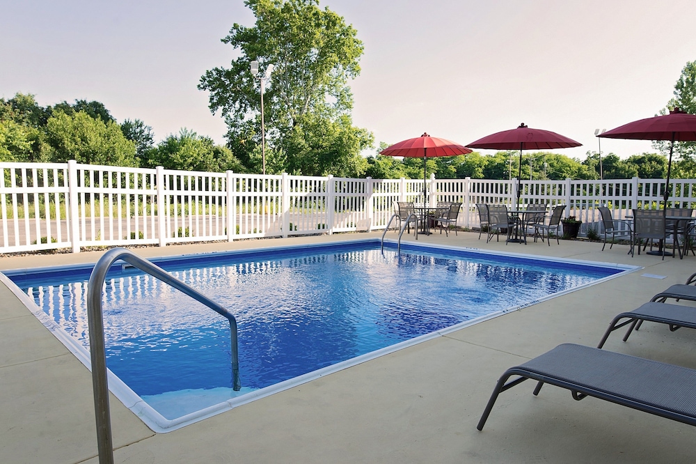 Red Roof Inn Georgetown IN Louisville West - photo 30