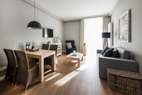Villa Minerva Ferienwohnung 02 — 4-Star Luxury Hotel in Ostseebad Kuehlungsborn, Germany