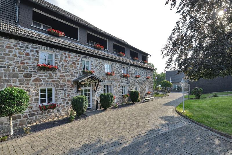Hotel Gut Funkenhof - carbon neutral hotel in Sundern