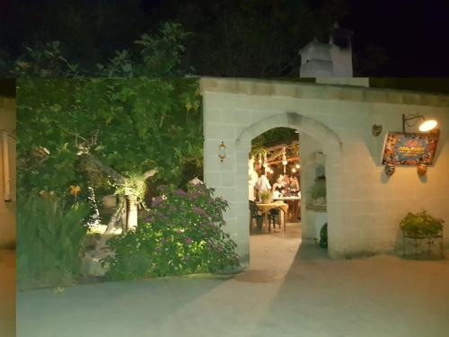Borgo Guastaferri Villa & Pool — 4-Star Luxury Hotel in Oria, Italy