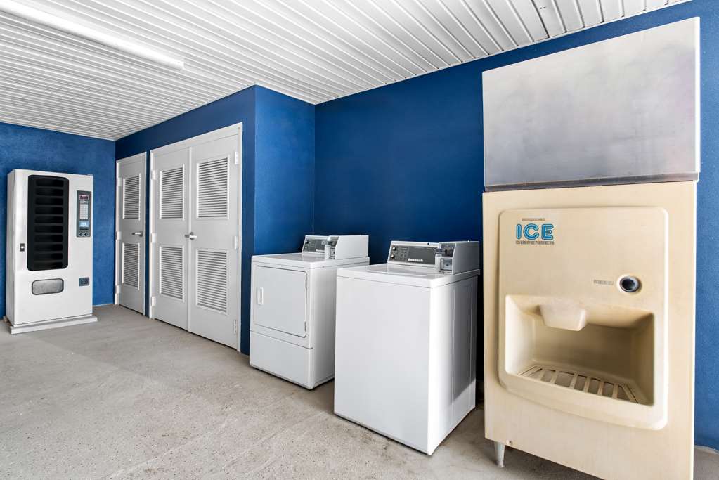 Americas Best Value Inn Gonzales - photo 30