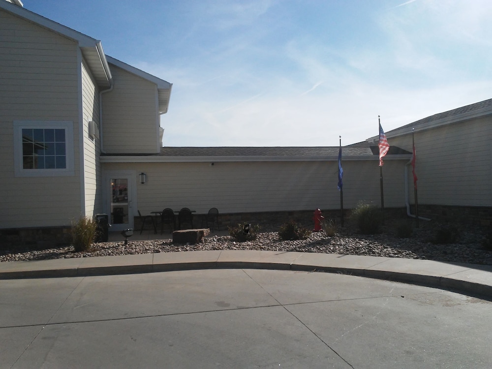 Cobblestone Hotel & Suites Broken Bow - photo 75