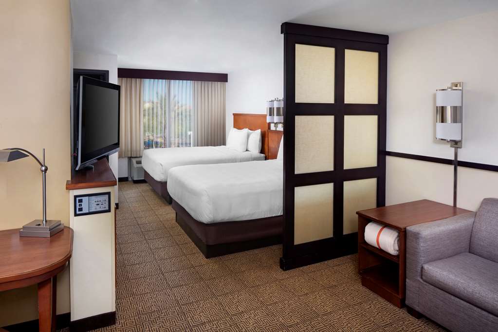 Hyatt Place Phoenix Mesa - photo 10