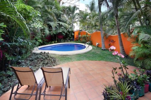 Casa Tortuga 2BR 1BA private pool and garden parking New Listing — 4-Star Luxury Hotel in Sayulita, Mexico