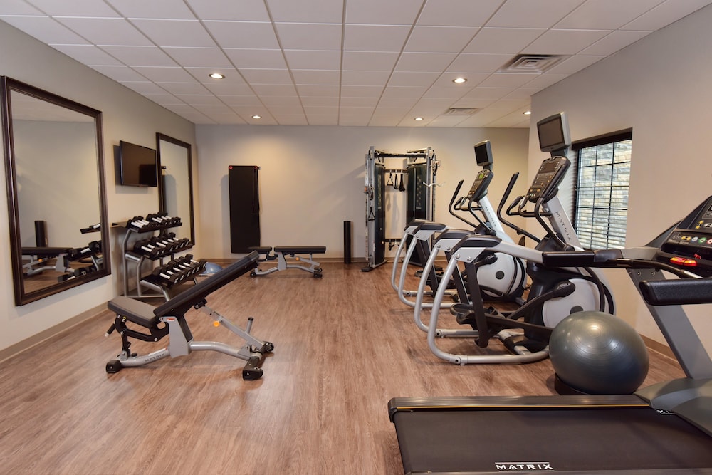 Staybridge Suites Wisconsin Dells Lake Delton by IHG - photo 31