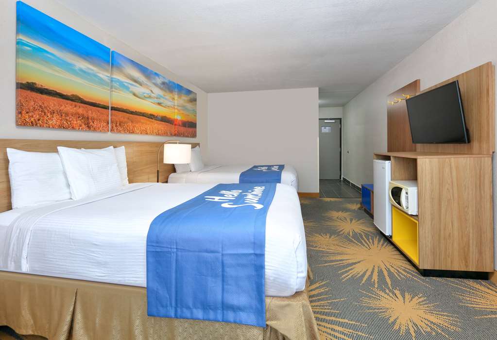 Days Inn by Wyndham Tunica Resorts - photo 31
