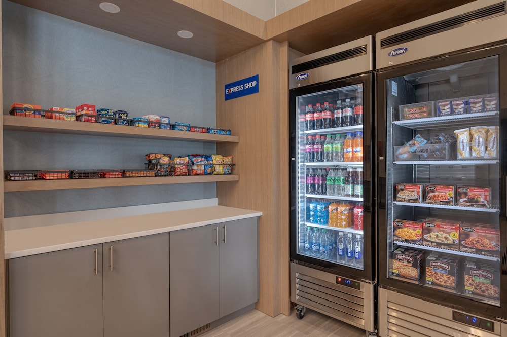 Holiday Inn Express & Suites Wadsworth by IHG - photo 22