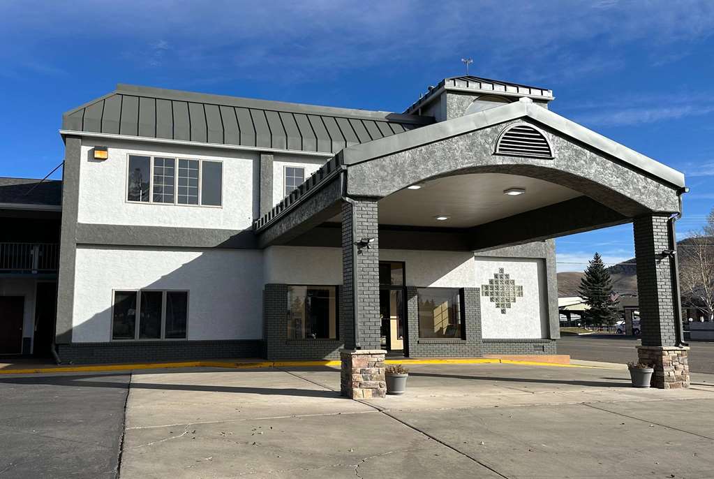 Wingate Gunnison Near Western Colorado University - photo 5