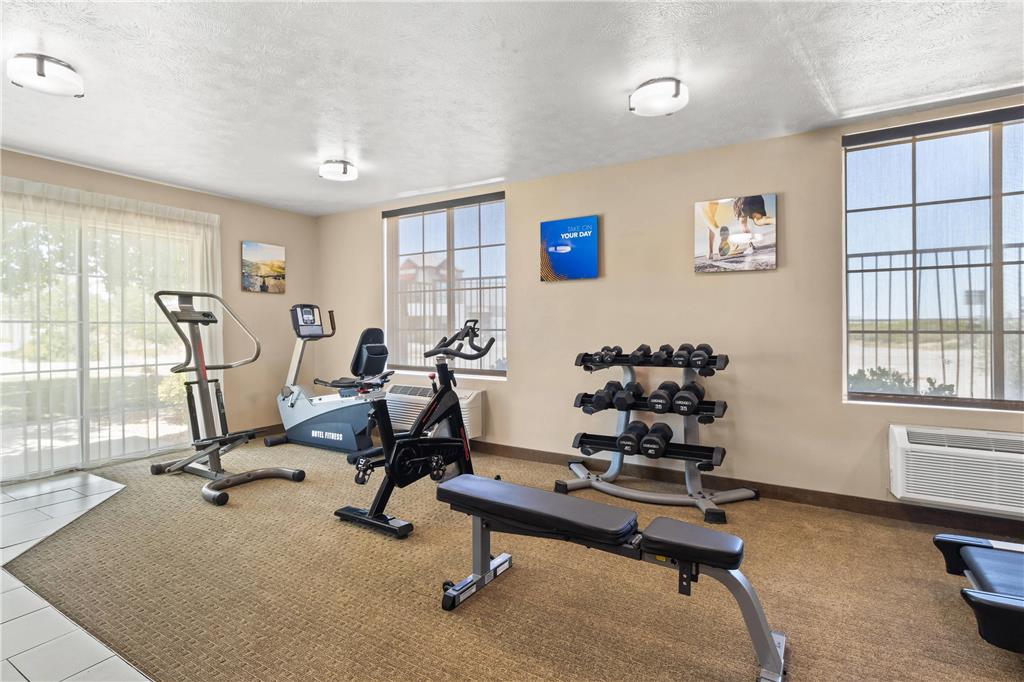 Comfort Inn & Suites Lancaster Antelope Valley - photo 38