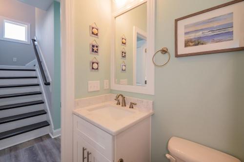 Pappys Place by Oak Island Accommodations - photo 28