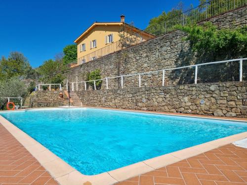 Agriturismo La Corte — 4-Star Luxury Hotel in Pistoia, Italy