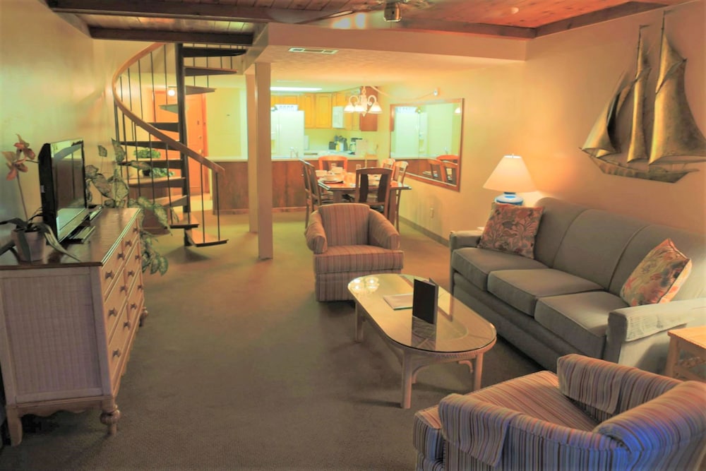 Royal Holiday Beach Resort - photo 18