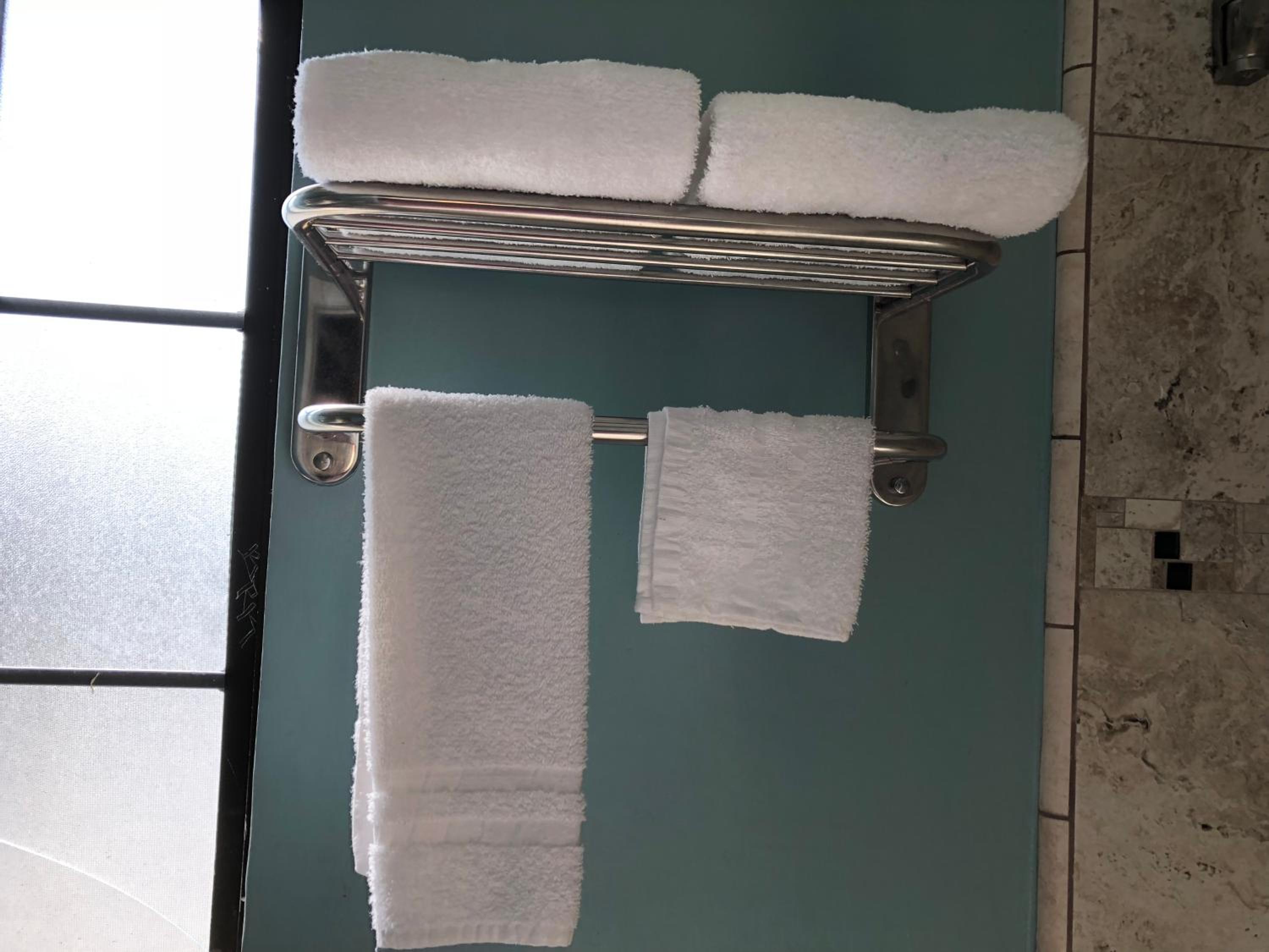 Whittier Travel Inn - photo 47