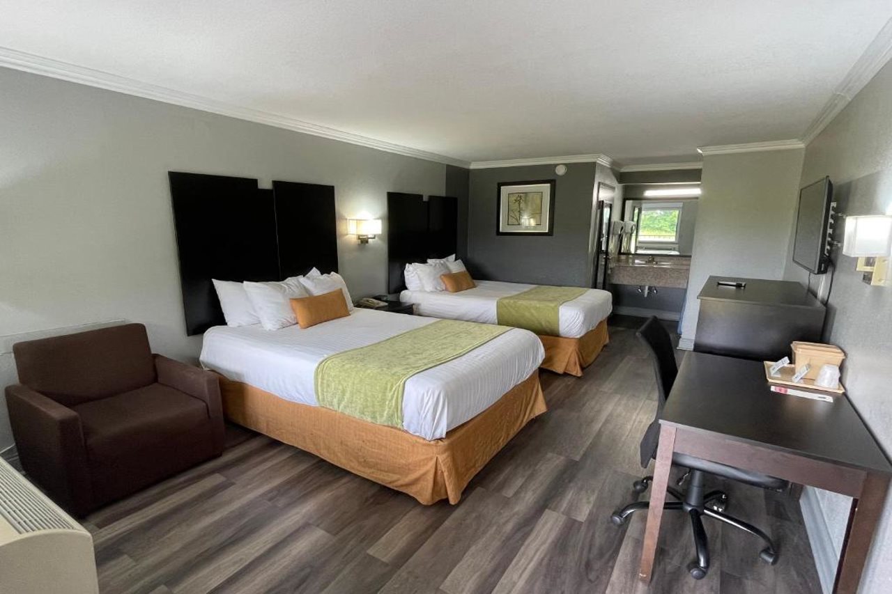 Baymont Inn & Suites Horn Lake Southaven - photo 11