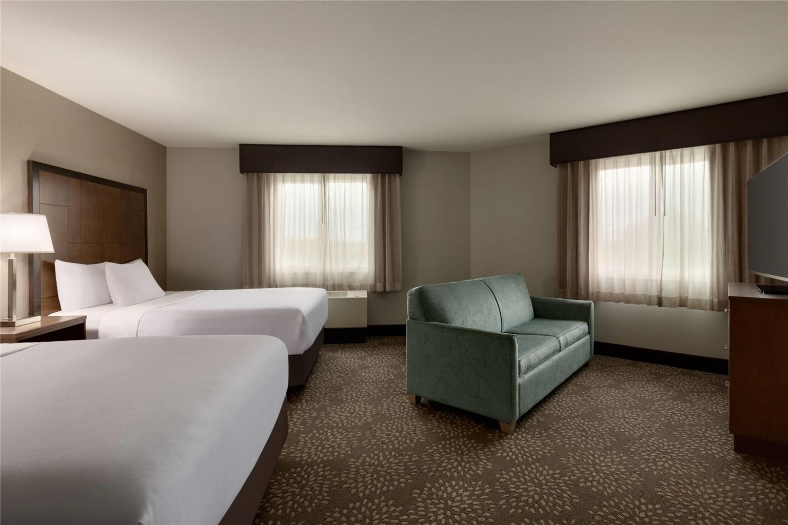 La Quinta Inn & Suites by Wyndham Fairbanks Airport - photo 27