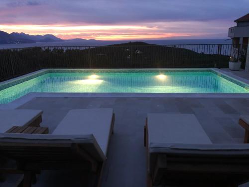 Villa Azure Krimovica Kotor — 4-Star Luxury Hotel in Podgorica, Montenegro