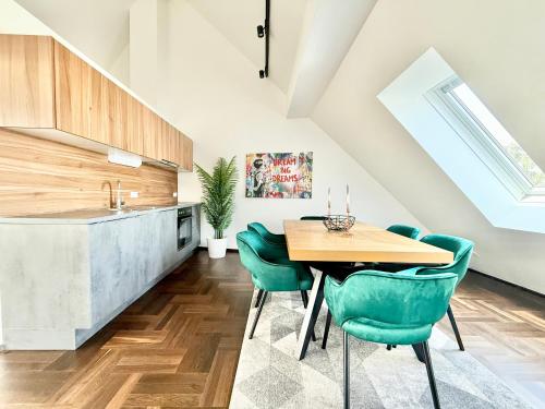 Penthouse Wien mit Parkplatz und Balkon — 4-Star Luxury Hotel in Vienna, Austria