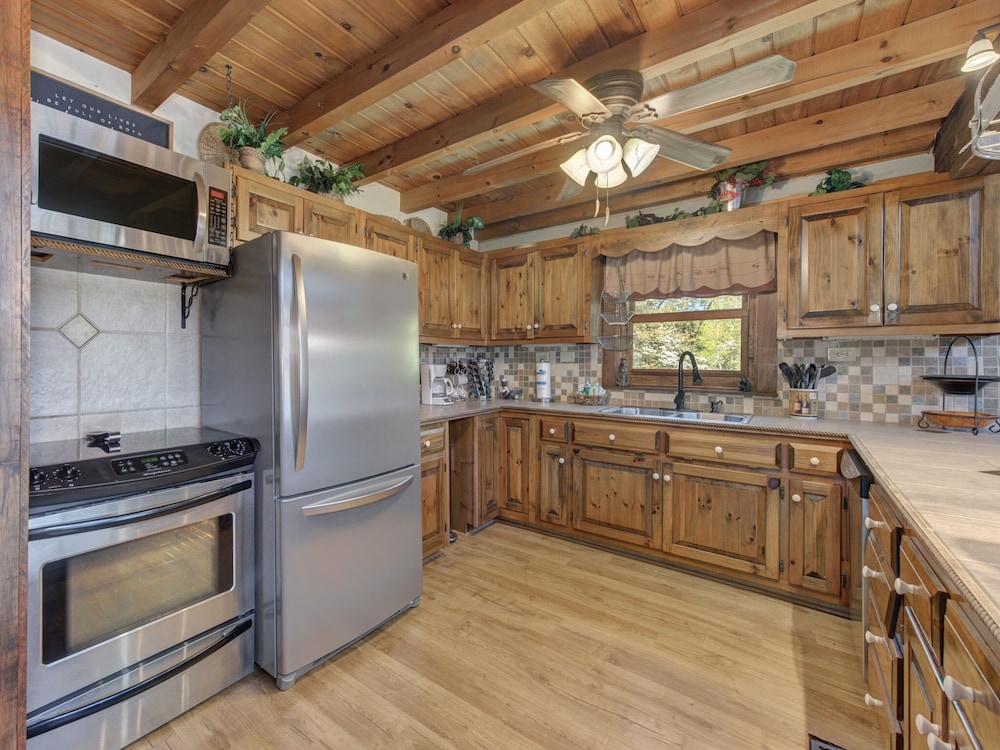 Drakes Mountain Hideaway - photo 10