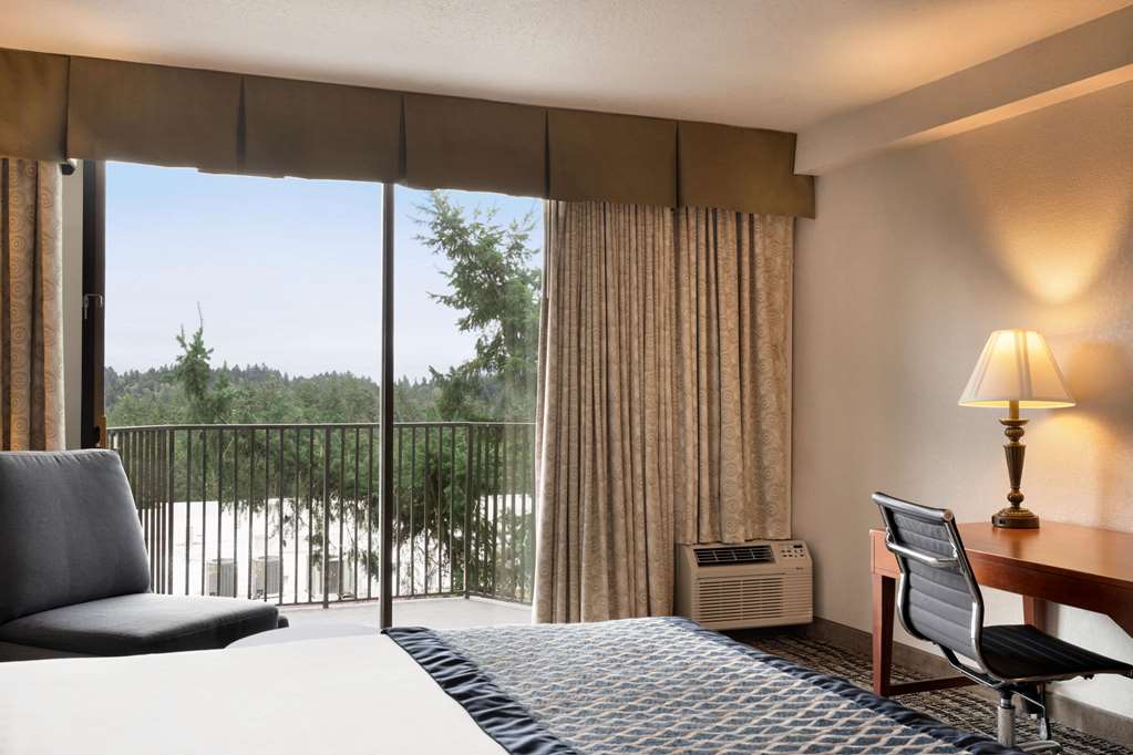 Baymont by Wyndham Bremerton WA - photo 9