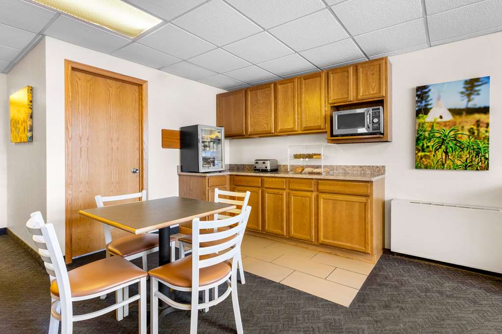 Best Western Lee's Motor Inn - photo 32