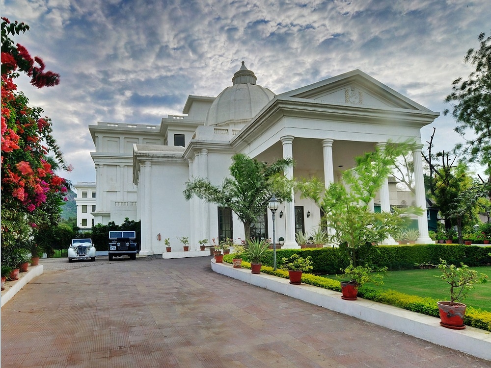 The Hadoti Palace Bundi - carbon neutral hotel in Bundi