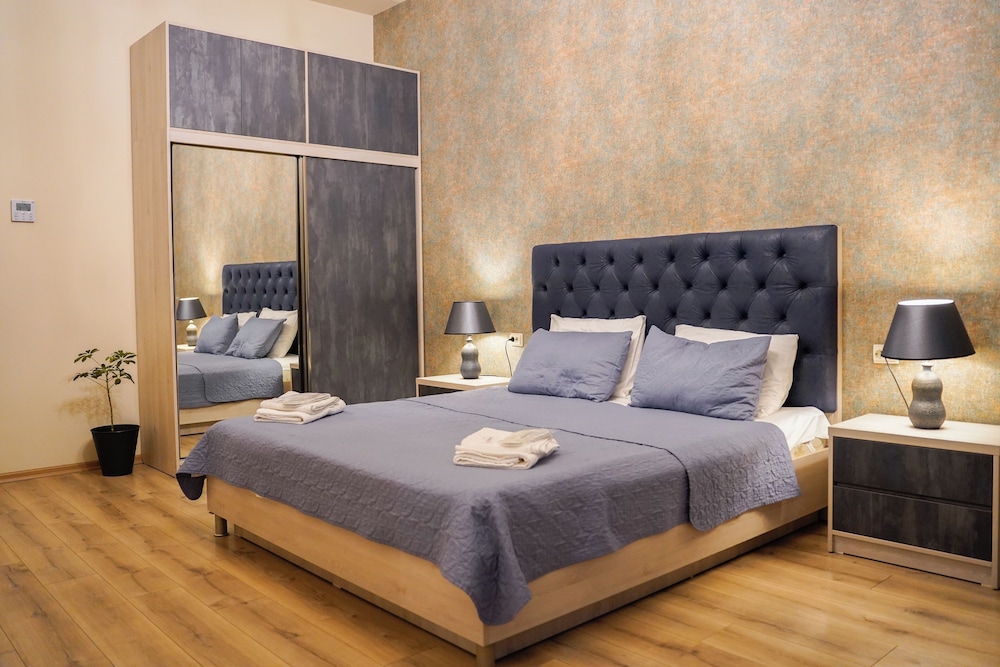 Hotel Griboedov — 4-Star Luxury Hotel in Tbilisi, Georgia