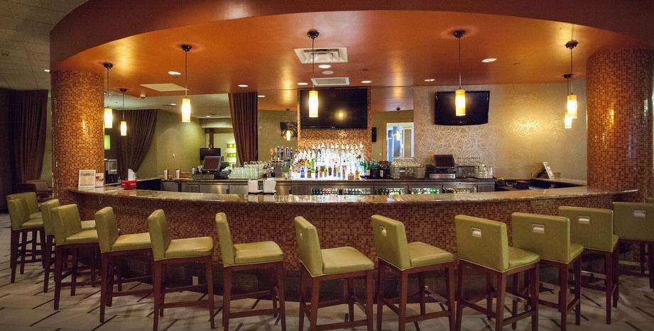 Florida Hotel & Conference Center in the Florida Mall - photo 17