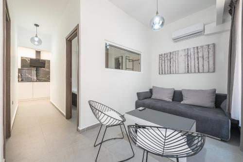 Iguana Gold Luxury Suites 2 — 4-Star Luxury Hotel in Athens, Greece
