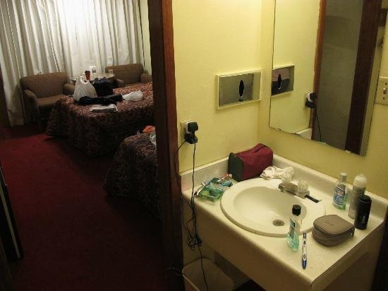 Phoenix Sunrise Motel - photo 4